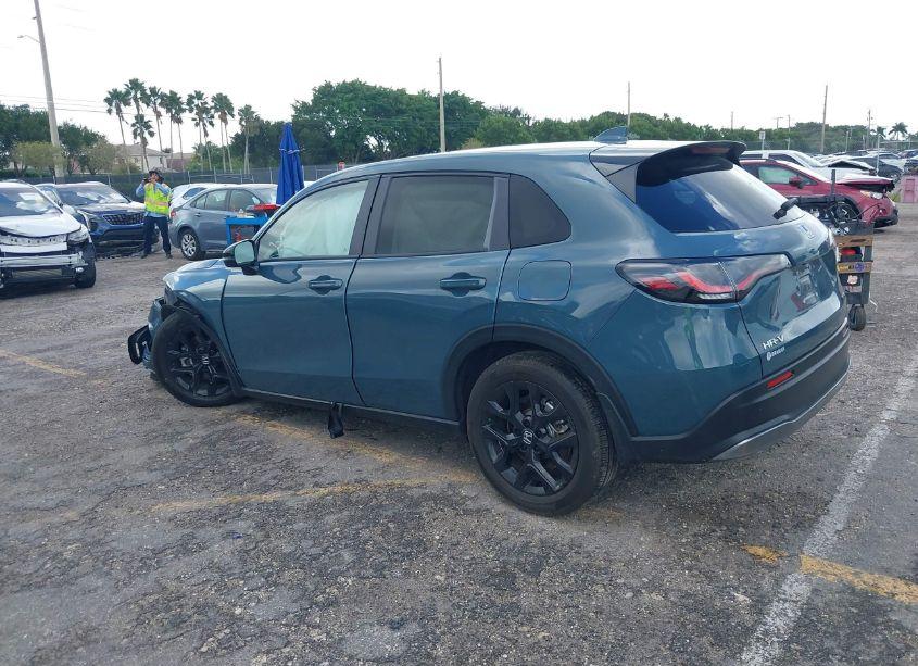 Photo 3 of 2024 Honda Hr-v 2WD SPORT/SPORT (VIN 3CZRZ1H52RM737062)