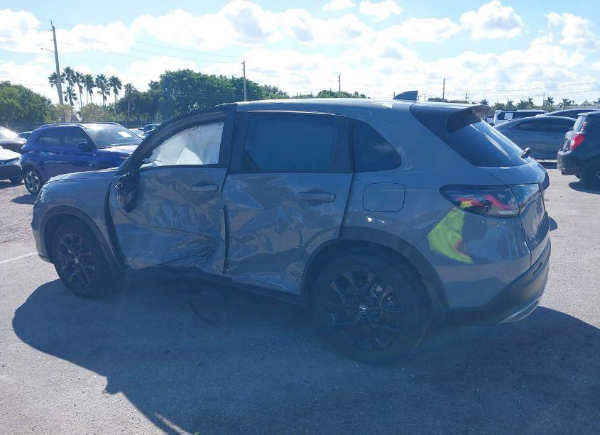 Photo 6 of 2024 Honda Hr-v 2WD SPORT/2WD SPORT W/O BSI (VIN 3CZRZ1H52RM743217)