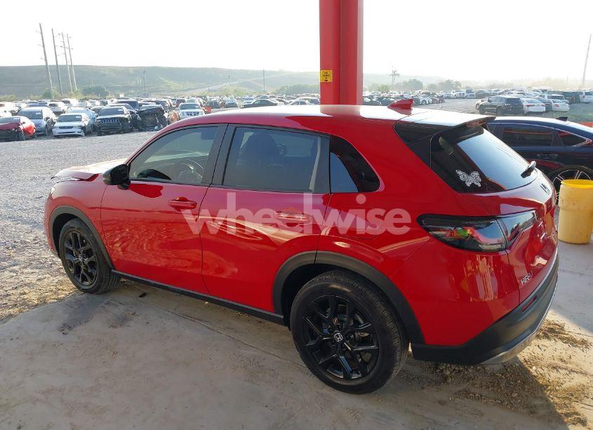 Photo 14 of 2025 Honda Hr-v 2WD SPORT (VIN 3CZRZ1H52SM708439)