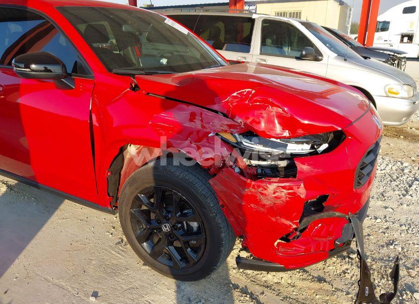 Photo 6 of 2025 Honda Hr-v 2WD SPORT (VIN 3CZRZ1H52SM708439)