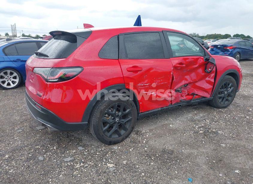 Photo 4 of 2024 Honda Hr-v 2WD SPORT/2WD SPORT W/O BSI (VIN 3CZRZ1H53RM711277)