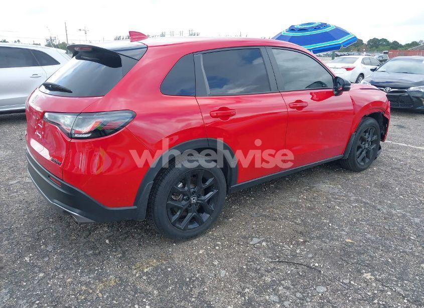 Photo 4 of 2024 Honda Hr-v 2WD SPORT/SPORT (VIN 3CZRZ1H53RM713692)