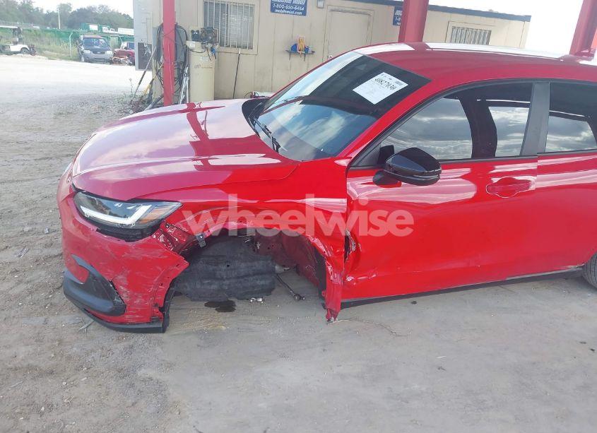 Photo 6 of 2024 Honda Hr-v 2WD SPORT/2WD SPORT W/O BSI (VIN 3CZRZ1H53RM734123)