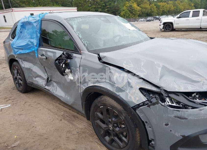 Photo 6 of 2024 Honda Hr-v 2WD SPORT/2WD SPORT W/O BSI (VIN 3CZRZ1H53RM748734)