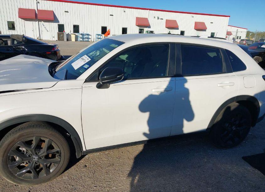 Photo 14 of 2024 Honda Hr-v (VIN 3CZRZ1H53RM755988)