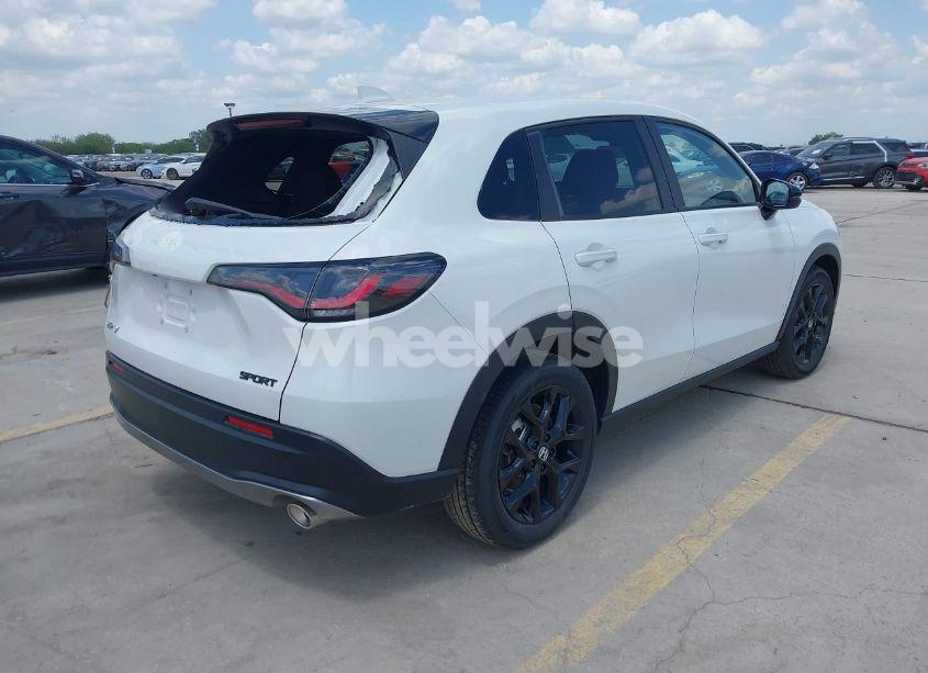 Photo 4 of 2025 Honda Hr-v 2WD SPORT (VIN 3CZRZ1H53SM738372)