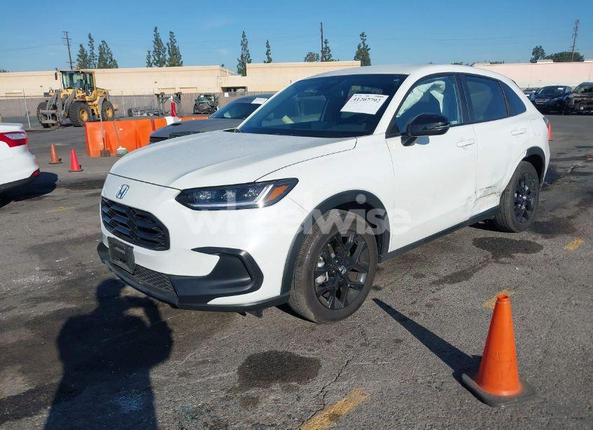 Photo 2 of 2024 Honda Hr-v 2WD SPORT/2WD SPORT W/O BSI (VIN 3CZRZ1H54RM723938)