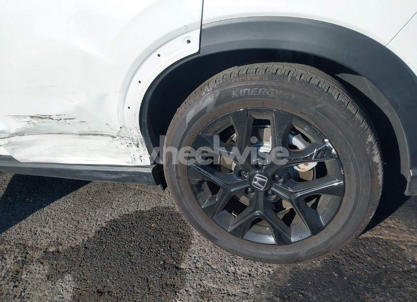 Photo 6 of 2024 Honda Hr-v 2WD SPORT/2WD SPORT W/O BSI (VIN 3CZRZ1H54RM723938)