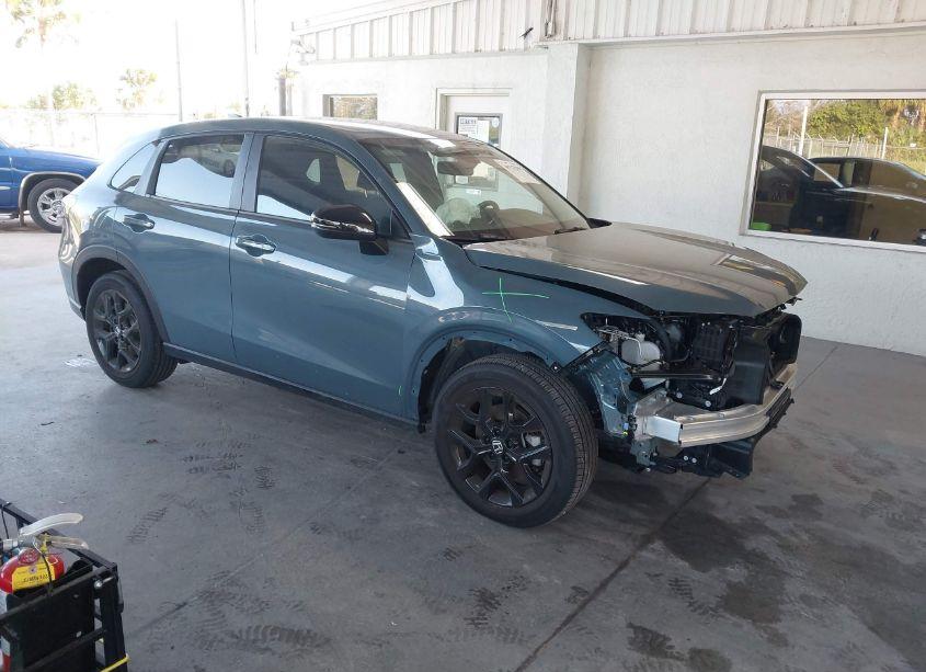 2024 Honda Hr-v 2WD SPORT/2WD SPORT W/O BSI (VIN 3CZRZ1H54RM736379) main photo