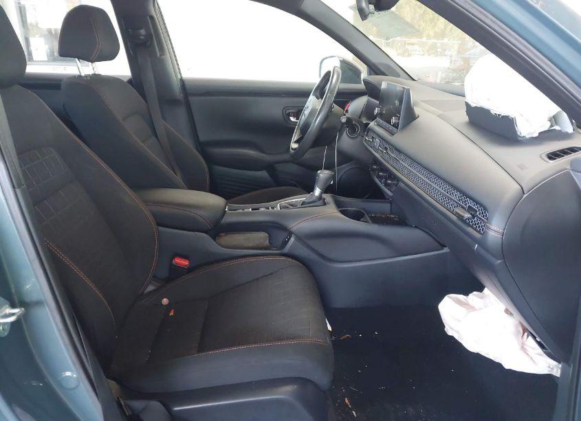 Photo 5 of 2024 Honda Hr-v 2WD SPORT/2WD SPORT W/O BSI (VIN 3CZRZ1H54RM736379)