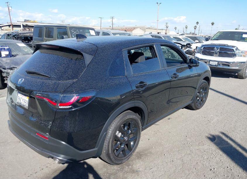 Photo 4 of 2024 Honda Hr-v 2WD SPORT/SPORT (VIN 3CZRZ1H54RM753442)