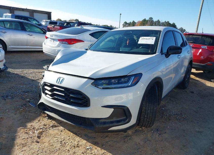 Photo 2 of 2025 Honda Hr-v 2WD SPORT (VIN 3CZRZ1H54SM701377)