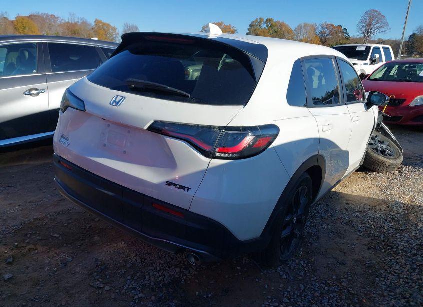 Photo 4 of 2025 Honda Hr-v 2WD SPORT (VIN 3CZRZ1H54SM701377)