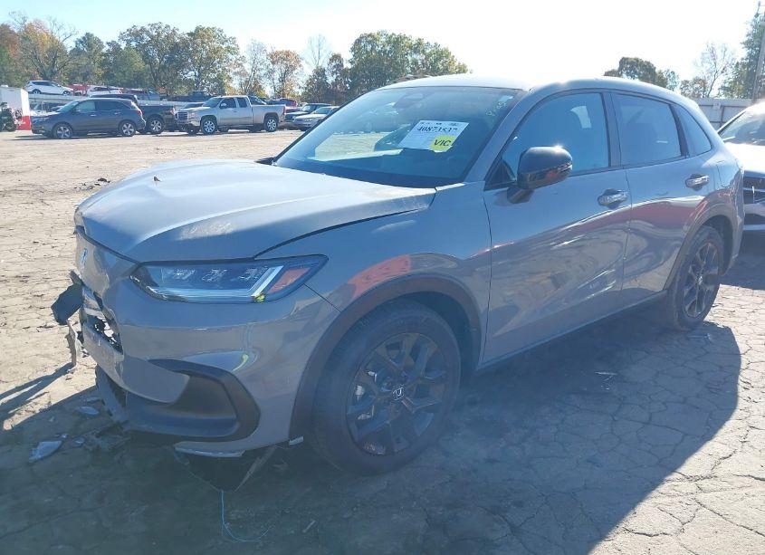 Photo 2 of 2025 Honda Hr-v 2WD SPORT (VIN 3CZRZ1H54SM707146)