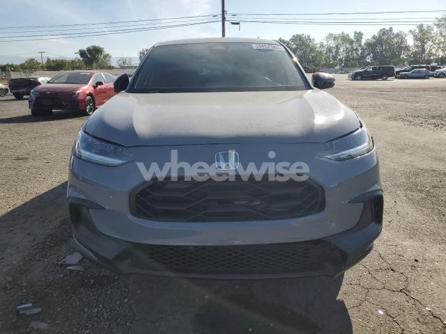 Photo 3 of 2025 HONDA HR-V SPORT N/A (VIN 3CZRZ1H54SM731916)