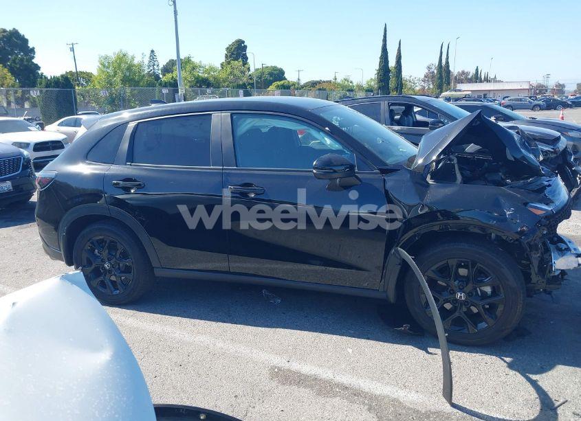 Photo 13 of 2024 Honda Hr-v 2WD SPORT/2WD SPORT W/O BSI (VIN 3CZRZ1H55RM735113)