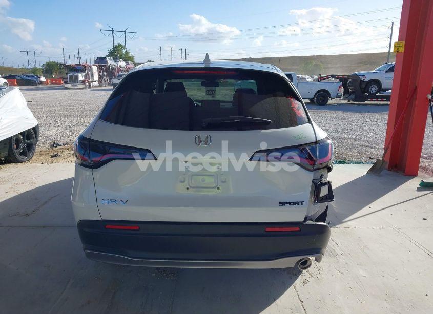 Photo 16 of 2024 Honda Hr-v 2WD SPORT/2WD SPORT W/O BSI (VIN 3CZRZ1H55RM736696)