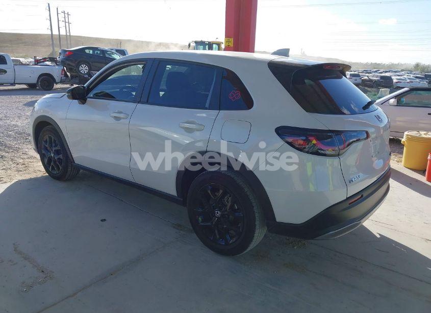 Photo 3 of 2024 Honda Hr-v 2WD SPORT/2WD SPORT W/O BSI (VIN 3CZRZ1H55RM736696)