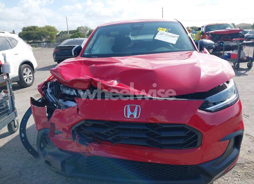 Photo 11 of 2025 Honda Hr-v 2WD SPORT (VIN 3CZRZ1H55SM723405)
