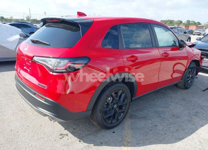 Photo 4 of 2025 Honda Hr-v 2WD SPORT (VIN 3CZRZ1H55SM723405)