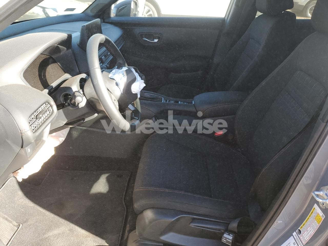 Photo 7 of 2026 HONDA HR-V SPORT (VIN 3CZRZ1H55TM709182)