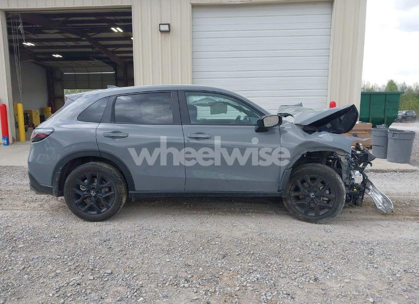 Photo 14 of 2023 Honda Hr-v 2WD SPORT (VIN 3CZRZ1H56PM713182)