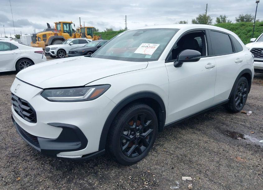 Photo 2 of 2024 Honda Hr-v 2WD SPORT/2WD SPORT W/O BSI (VIN 3CZRZ1H56RM721950)