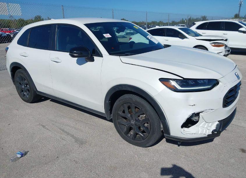 2024 Honda Hr-v 2WD SPORT/2WD SPORT W/O BSI (VIN 3CZRZ1H56RM742829) main photo