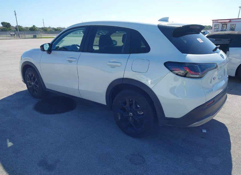 Photo 3 of 2024 Honda Hr-v 2WD SPORT/2WD SPORT W/O BSI (VIN 3CZRZ1H56RM742829)