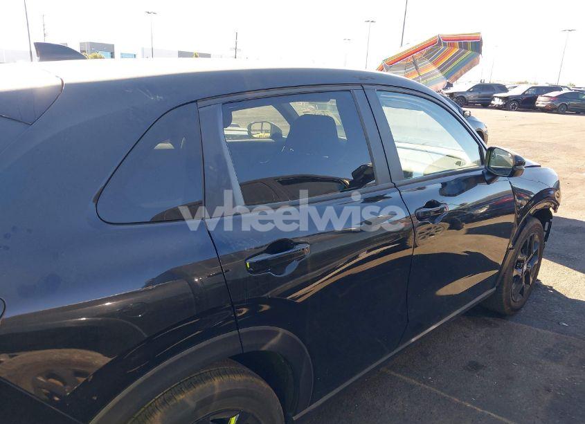 Photo 14 of 2025 Honda Hr-v 2WD SPORT (VIN 3CZRZ1H56SM713014)