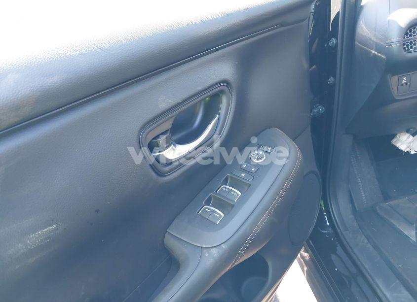 Photo 18 of 2025 Honda Hr-v 2WD SPORT (VIN 3CZRZ1H56SM713014)