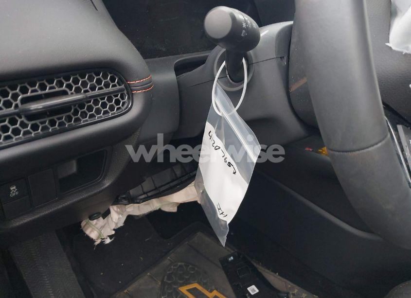 Photo 19 of 2025 Honda Hr-v 2WD SPORT (VIN 3CZRZ1H56SM713014)