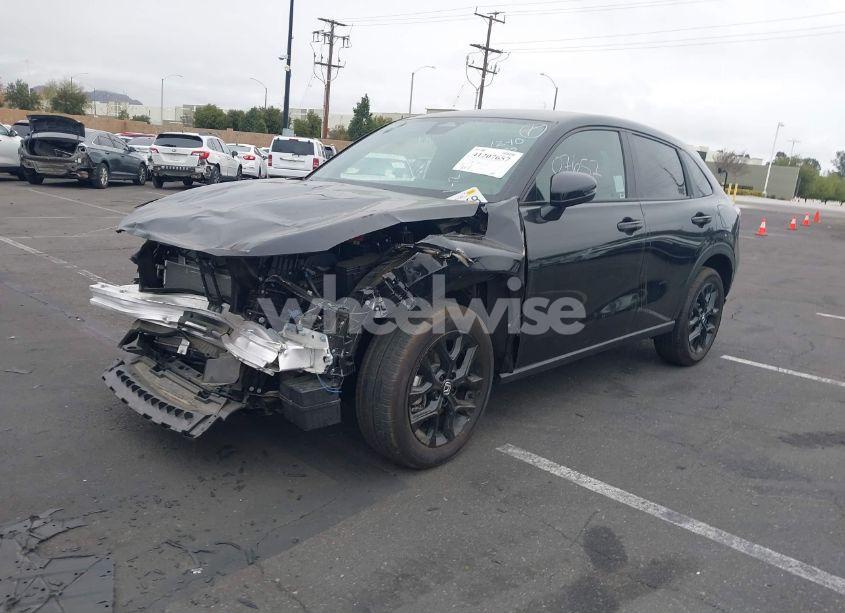 Photo 2 of 2025 Honda Hr-v 2WD SPORT (VIN 3CZRZ1H56SM713014)