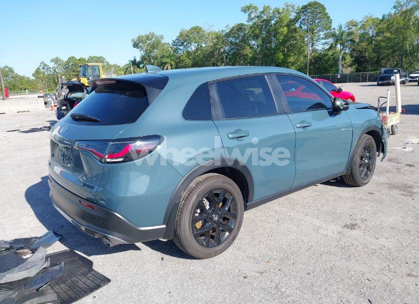 Photo 4 of 2025 Honda Hr-v 2WD SPORT (VIN 3CZRZ1H56SM726586)