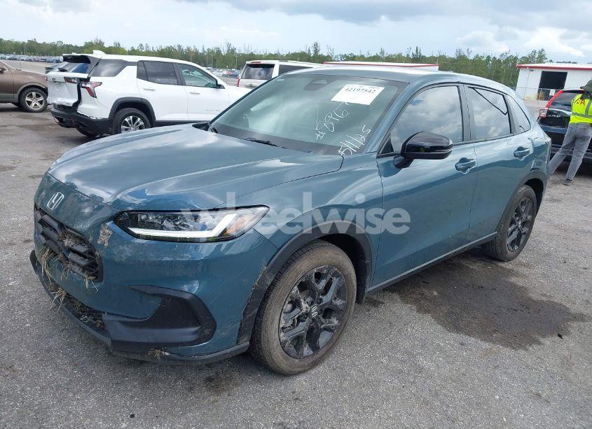 Photo 2 of 2025 Honda Hr-v 2WD SPORT (VIN 3CZRZ1H56SM728967)