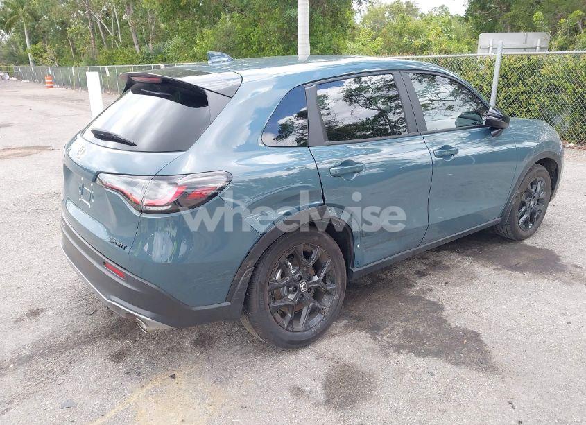 Photo 4 of 2025 Honda Hr-v 2WD SPORT (VIN 3CZRZ1H56SM728967)
