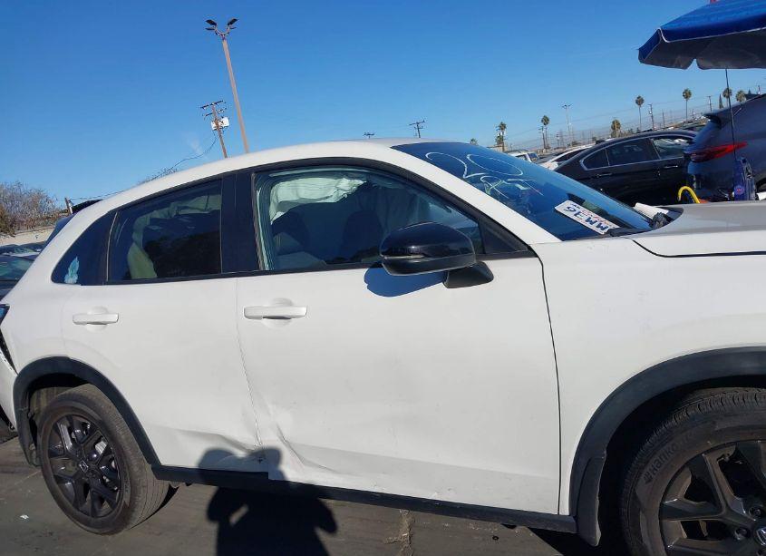 Photo 13 of 2023 Honda Hr-v 2WD SPORT (VIN 3CZRZ1H57PM727219)