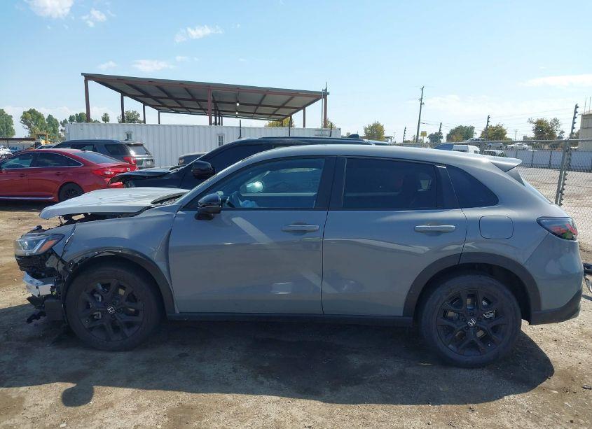 Photo 14 of 2024 Honda Hr-v 2WD SPORT/2WD SPORT W/O BSI (VIN 3CZRZ1H57RM733850)