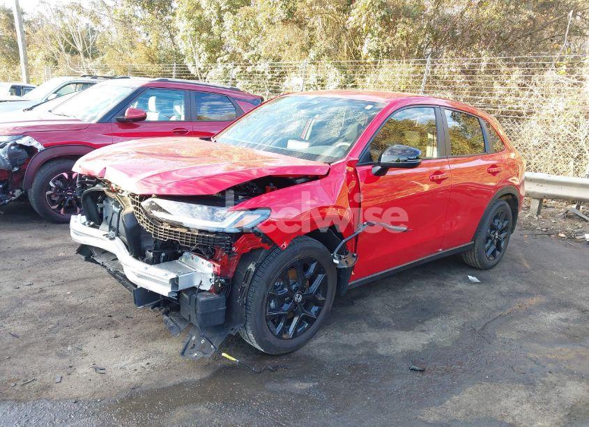 Photo 2 of 2025 Honda Hr-v 2WD SPORT (VIN 3CZRZ1H57SM700188)