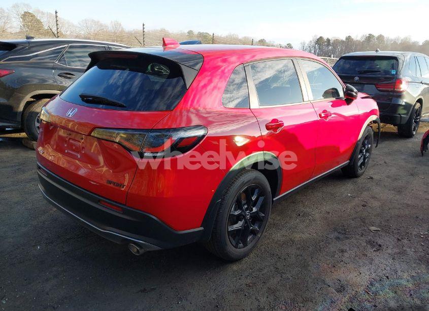 Photo 4 of 2025 Honda Hr-v 2WD SPORT (VIN 3CZRZ1H57SM700188)