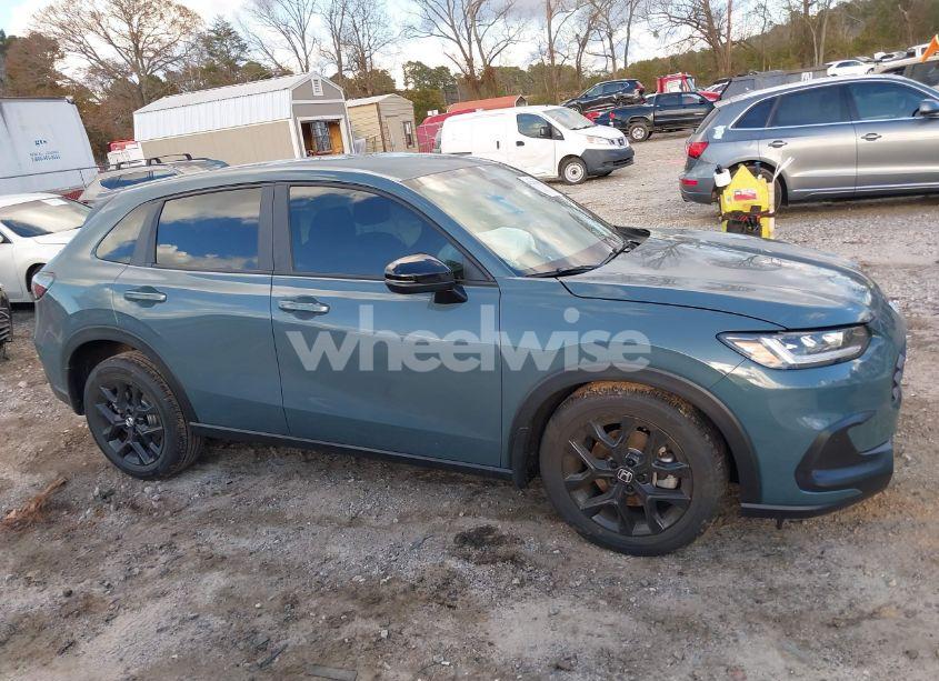 Photo 13 of 2025 Honda Hr-v 2WD SPORT (VIN 3CZRZ1H57SM719730)