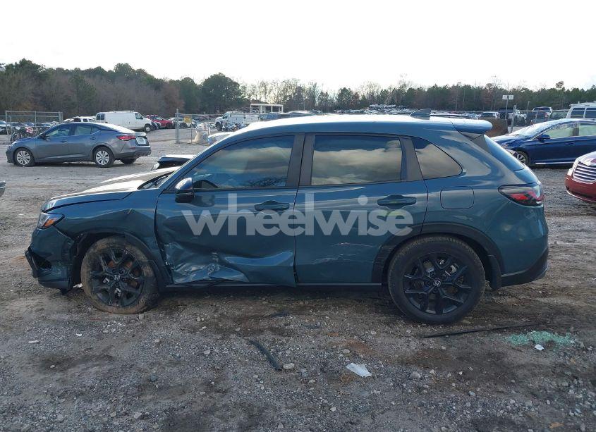 Photo 14 of 2025 Honda Hr-v 2WD SPORT (VIN 3CZRZ1H57SM719730)