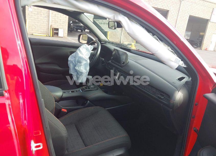 Photo 5 of 2024 Honda Hr-v 2WD SPORT/2WD SPORT W/O BSI (VIN 3CZRZ1H58RM706561)