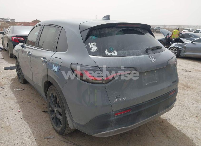 Photo 3 of 2024 Honda Hr-v 2WD SPORT/2WD SPORT W/O BSI (VIN 3CZRZ1H58RM741603)