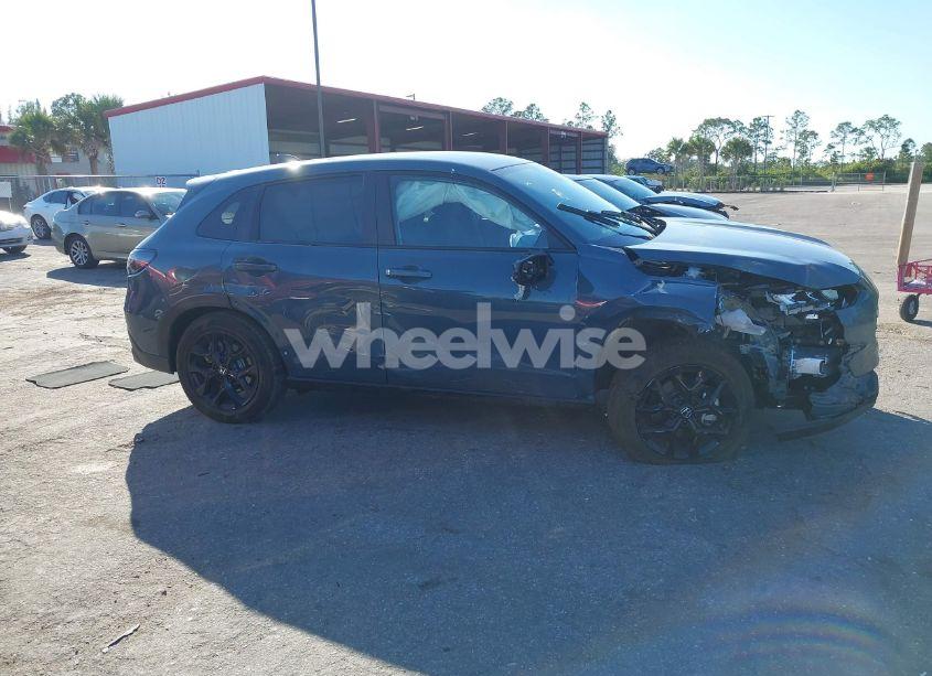 Photo 13 of 2024 Honda Hr-v (VIN 3CZRZ1H58RM759468)