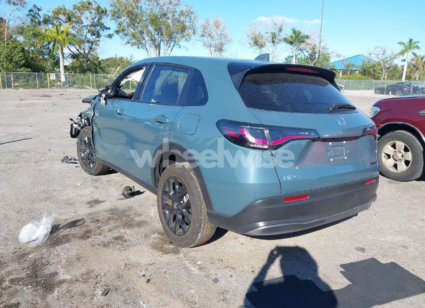 Photo 3 of 2024 Honda Hr-v (VIN 3CZRZ1H58RM759468)