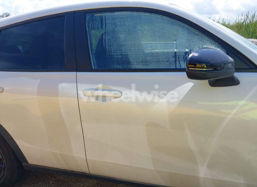 Photo 13 of 2023 Honda Hr-v 2WD SPORT (VIN 3CZRZ1H59PM704542)