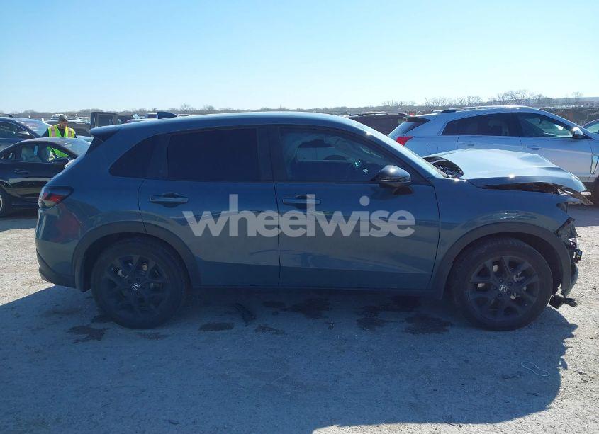 Photo 14 of 2024 Honda Hr-v 2WD SPORT/2WD SPORT W/O BSI (VIN 3CZRZ1H59RM724664)