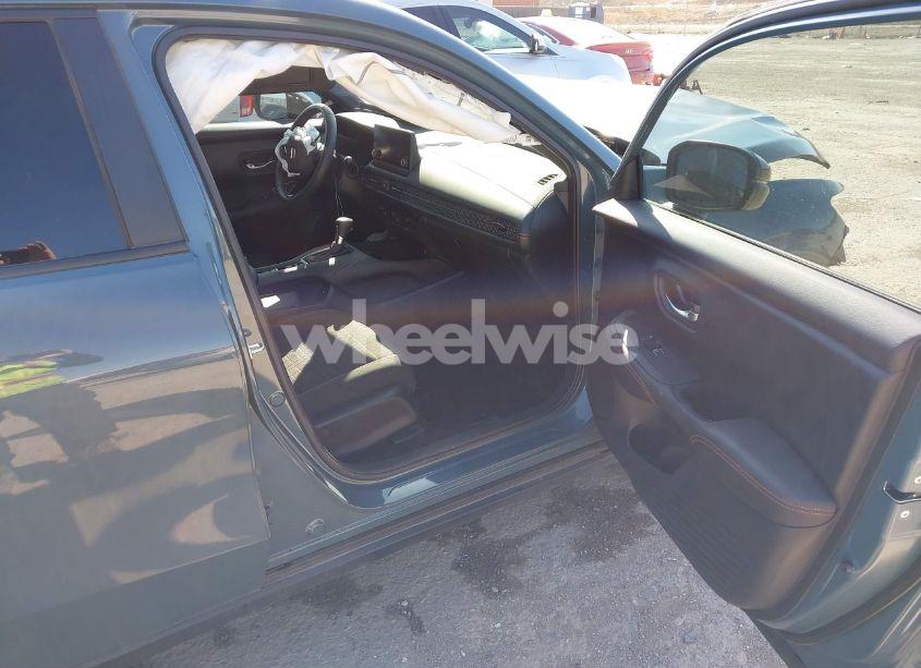 Photo 5 of 2024 Honda Hr-v 2WD SPORT/2WD SPORT W/O BSI (VIN 3CZRZ1H59RM724664)