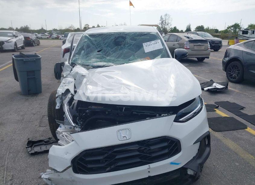 Photo 13 of 2025 Honda Hr-v 2WD SPORT (VIN 3CZRZ1H59SM724508)